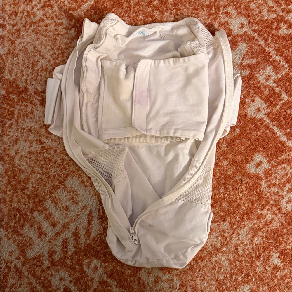 Happiest Baby Snoo Swaddle